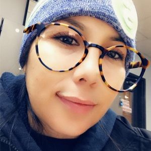 Meet your Posher, Vanessa